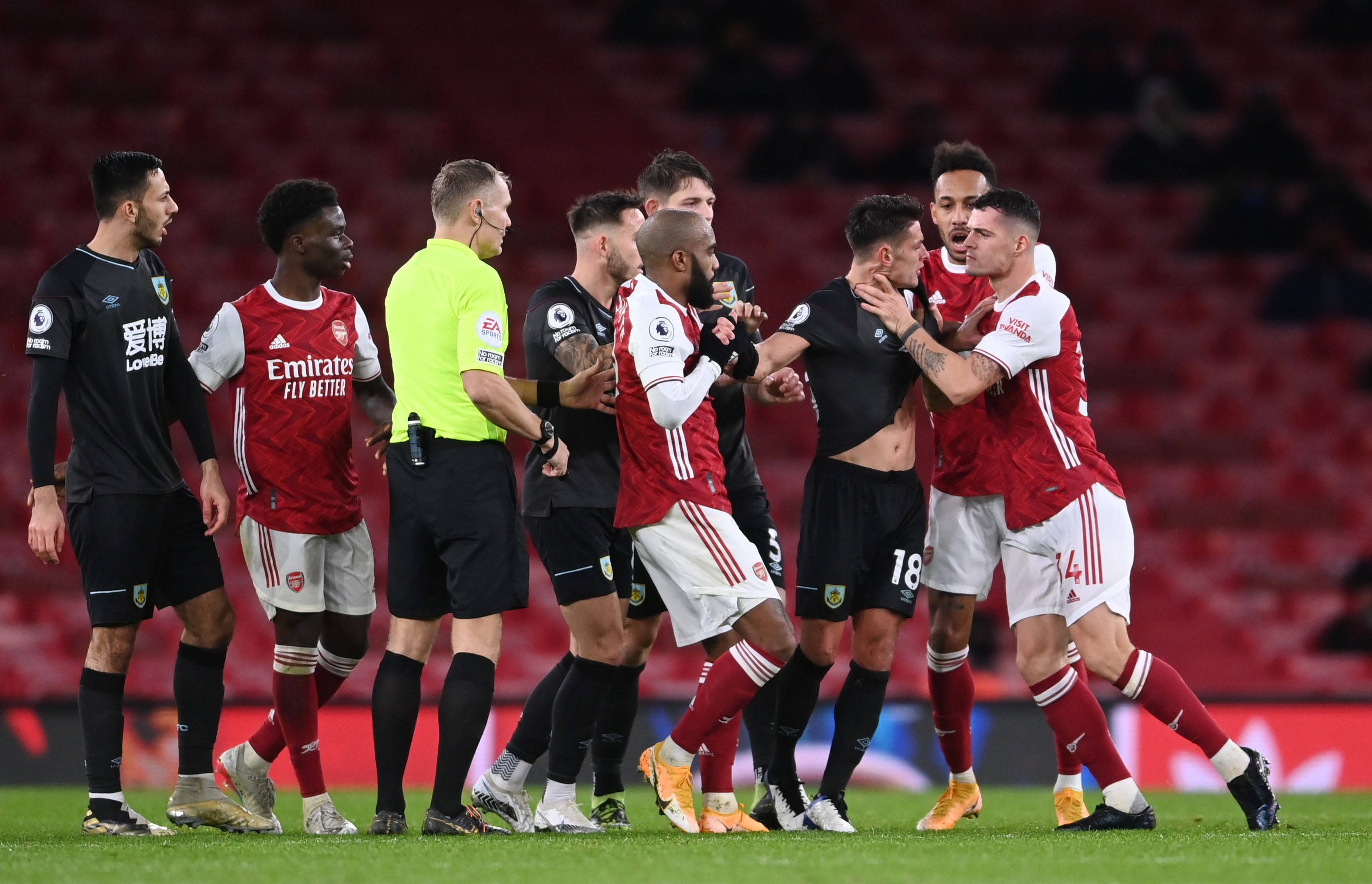 奏不仅依靠 奏不仅依靠